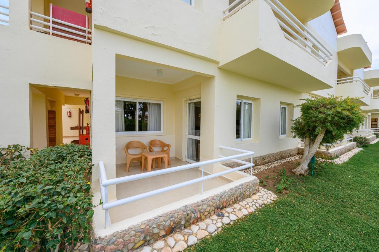 Golden Курортный комплекс 4*