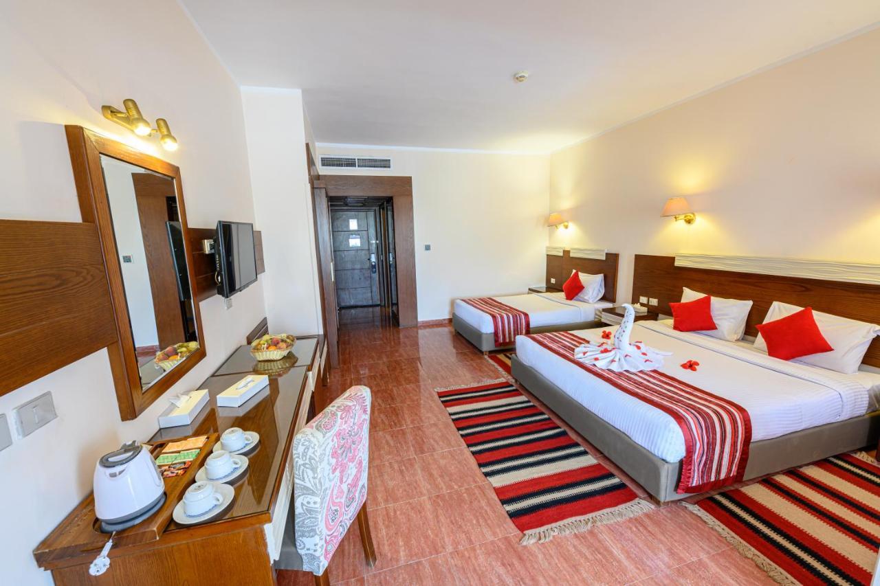 Golden Курортный комплекс 4*